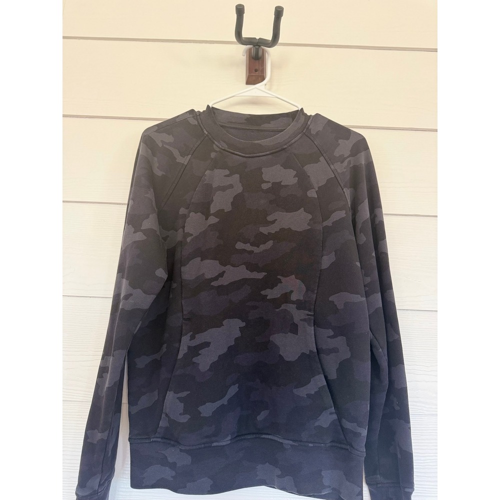 A- 77- Lululemon Scuba Crewneck Pullover Heritage 365 Camo Deep Coal Multi Sz 8